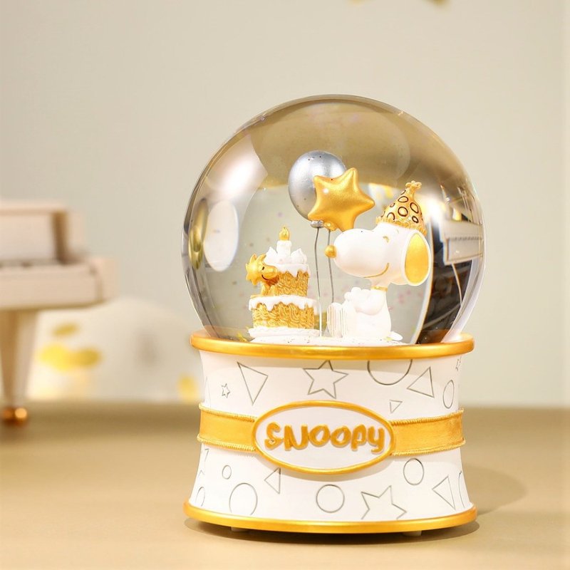 Snoopy史努比生日 水晶球音樂盒 生日禮物情人節禮物 - 擺飾/家飾品 - 玻璃 
