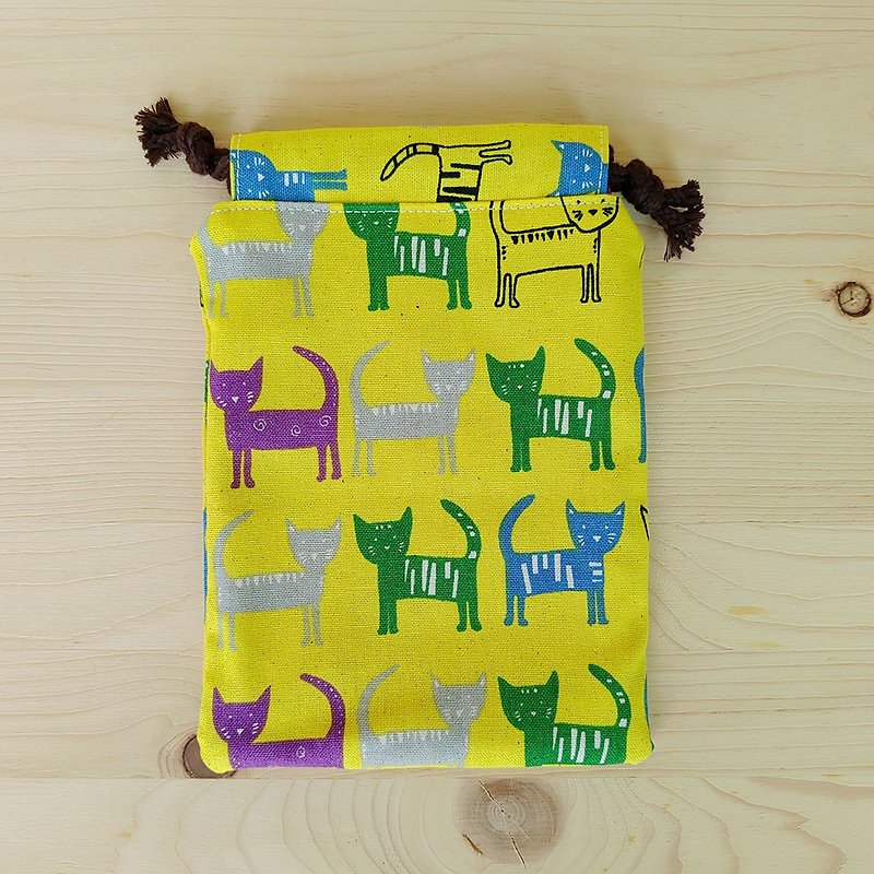 Color cat _ yellow bundle pocket (middle) - Toiletry Bags & Pouches - Cotton & Hemp Yellow