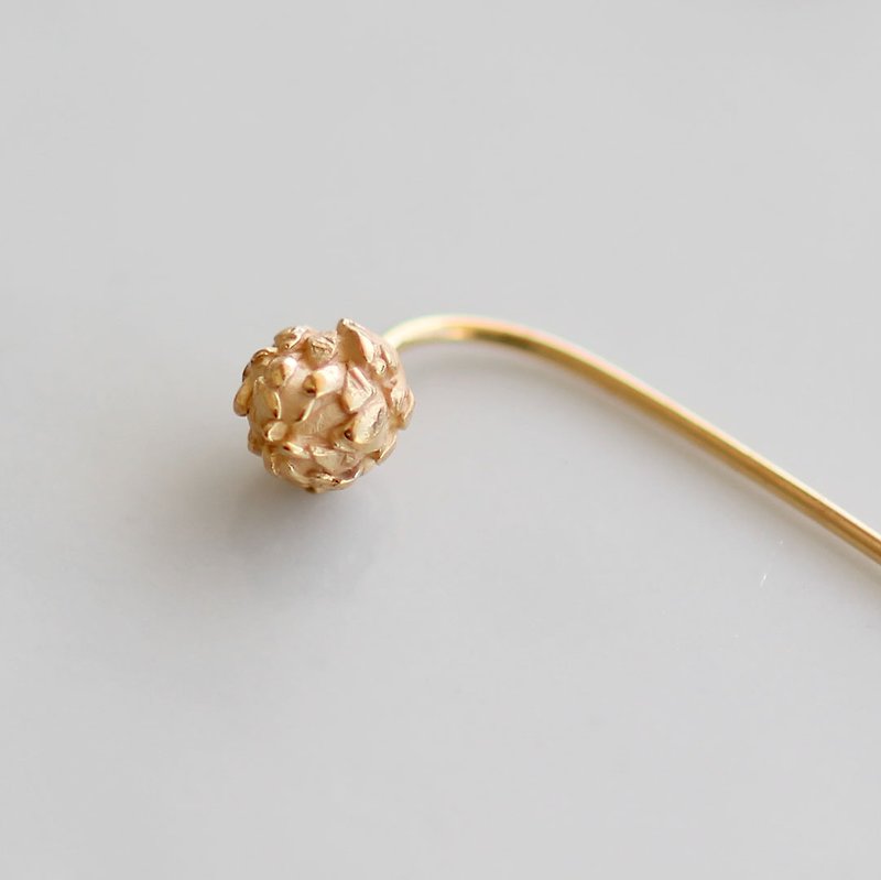 White clover earrings -gold- - ต่างหู - โลหะ สีทอง