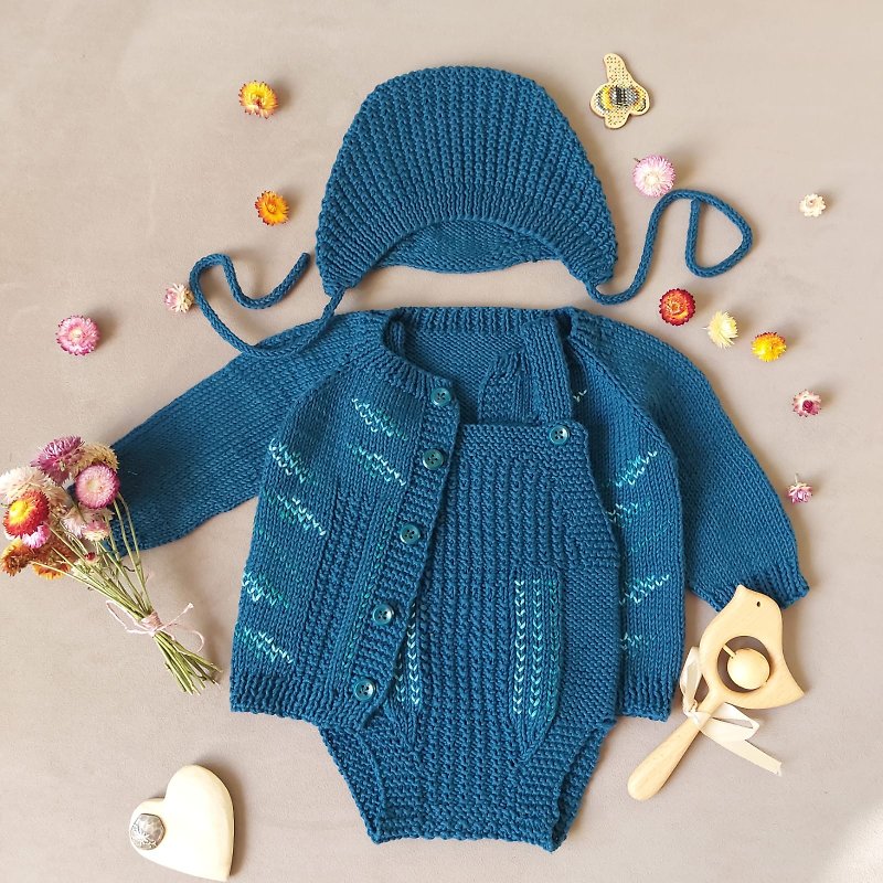 New Baby Boy Gift Baby Shower Gift Hand Knit Baby Set of Cute Baby Clothes - อื่นๆ - ผ้าฝ้าย/ผ้าลินิน สีน้ำเงิน