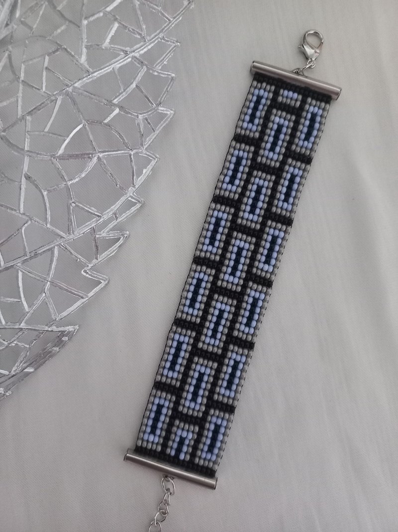 Bracelet beads geometric elements handmade jewelry - 手鍊/手環 - 琉璃 多色