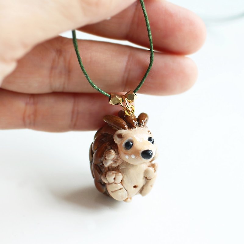 Hedgehog handicraft necklace - Necklaces - Pottery Brown