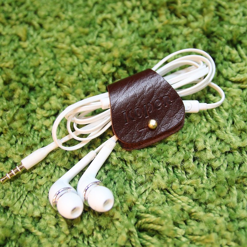 【手工皮革】耳機集線器-深咖啡(荔枝紋)(MIT台灣製造) - 捲線器/電線收納 - 真皮 咖啡色