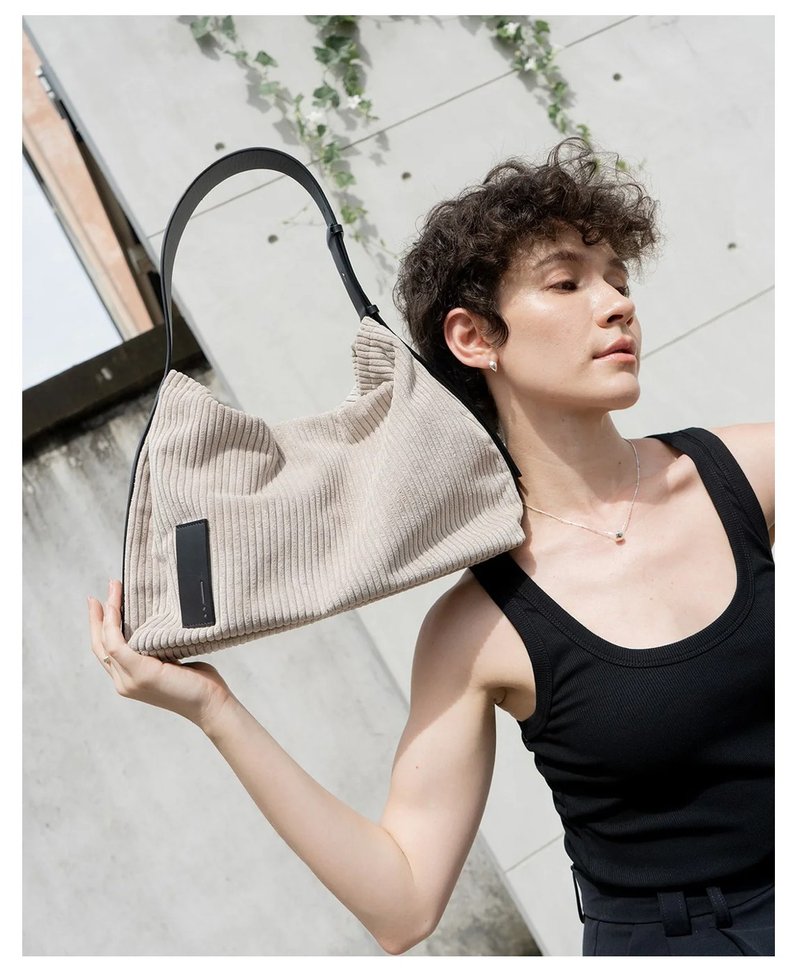 dashbrand  DA34 Mini Carry All - Corduroy Taupe - 手提包/手提袋 - 其他材質 卡其色