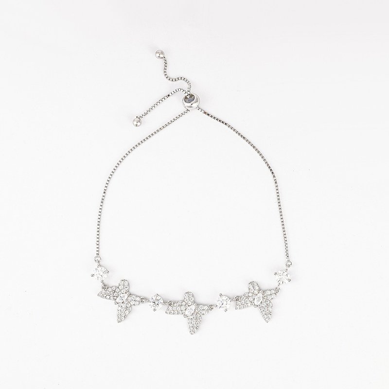 AMARA Sparkling Silver Butterfly Bracelet, Moissanite, Birthday, Valentine's Day, Christmas, Wedding Gift - สร้อยข้อมือ - วัสดุอื่นๆ 