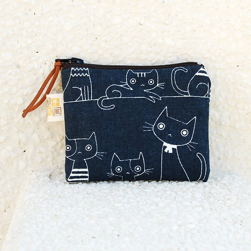 貓咪走鋼索零錢袋 - 零錢包/小錢包 - 棉．麻 藍色