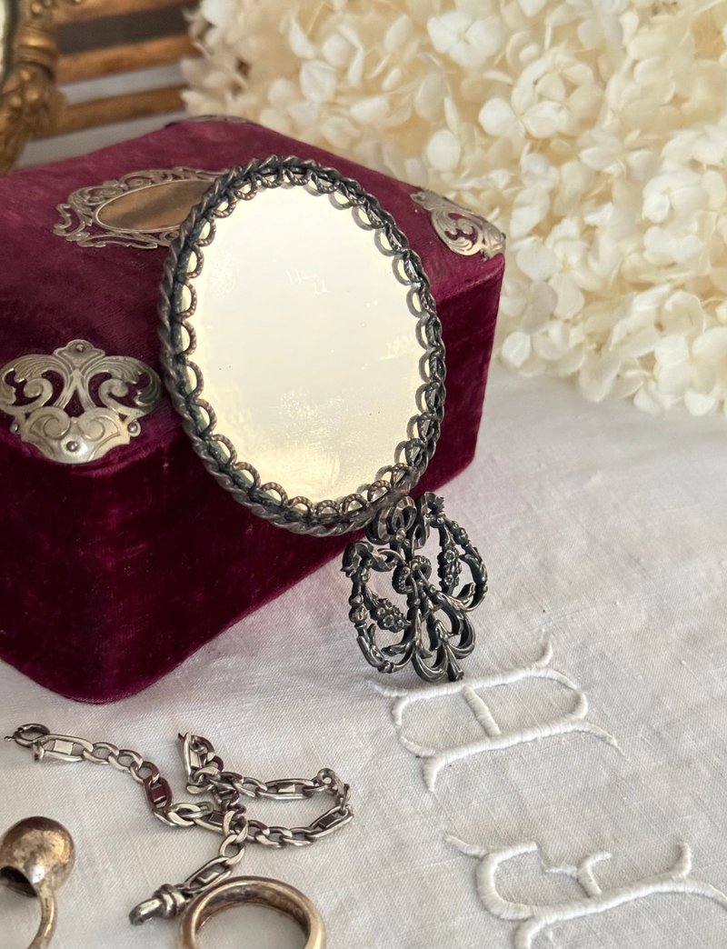 40688- French Art Nouveau carved hand-held double-sided mirror - อื่นๆ - โลหะ 