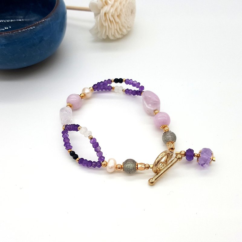 Girl Crystal World-[Birthstone in February]-Amethyst Hand-made Natural Crystal Bracelet - Bracelets - Gemstone Purple