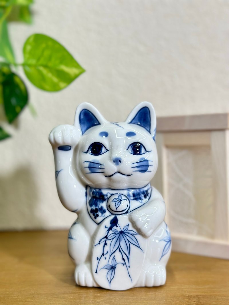 Jingyaki Kiyomizu-yaki | - Items for Display - Pottery Blue