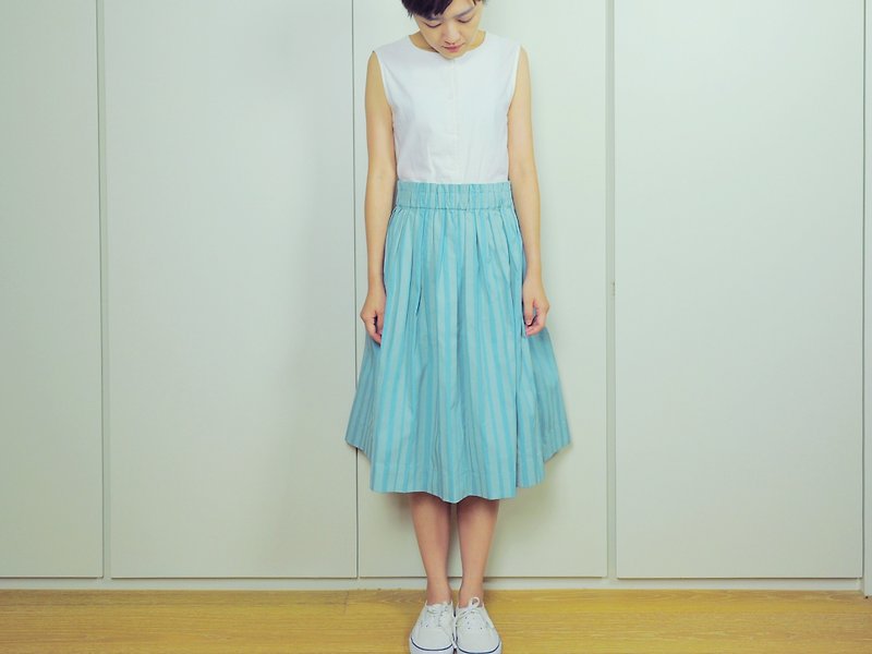Simplified handprinted pleated skirt blue - กระโปรง - ผ้าฝ้าย/ผ้าลินิน สีน้ำเงิน