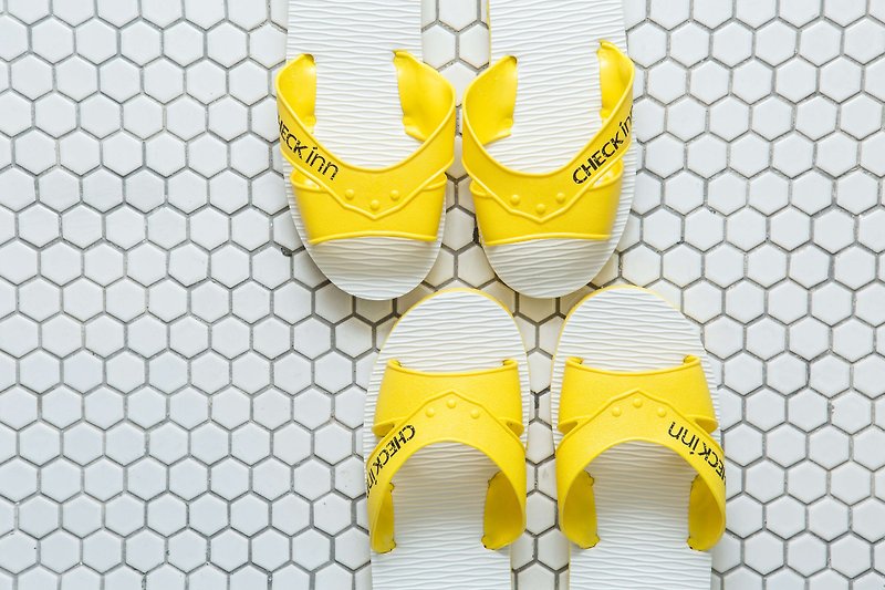 Classic - Yellow and White Slipper for two - รองเท้าแตะ - พลาสติก สีเหลือง