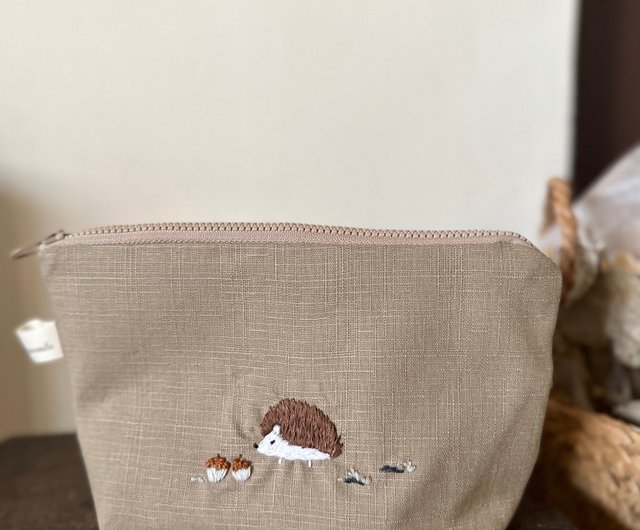 手刺繍化粧ポーチ/三角/コスメバッグ - ショップ