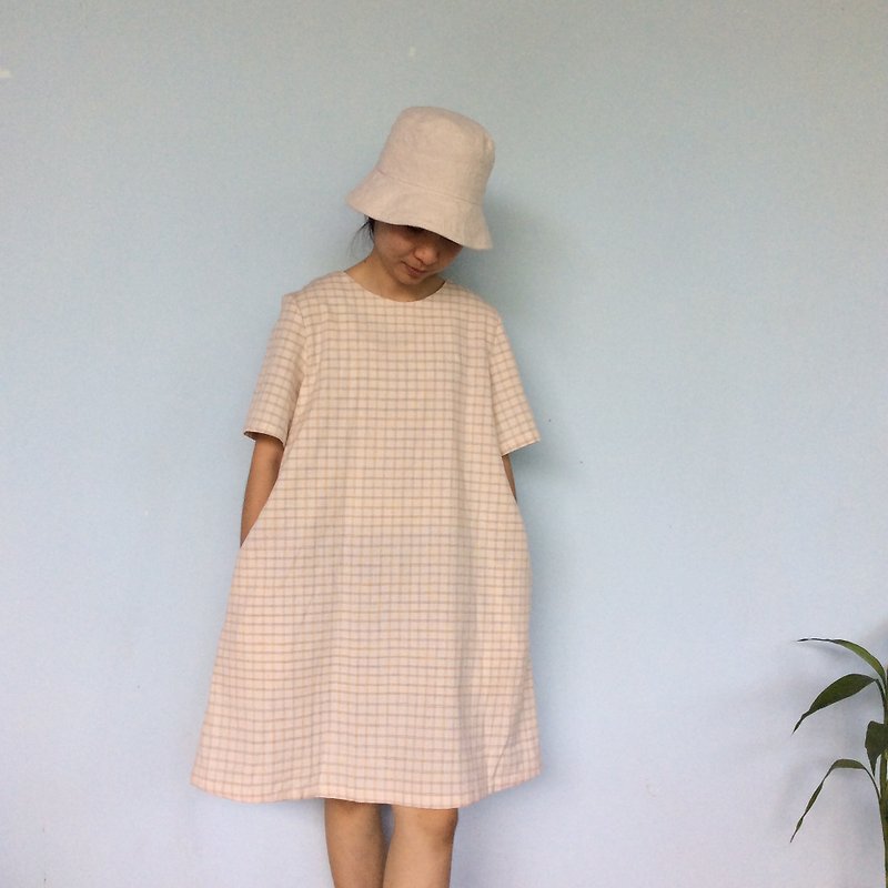 hand-woven cotton fabric with natural dyes dress y9 - 連身裙 - 棉．麻 