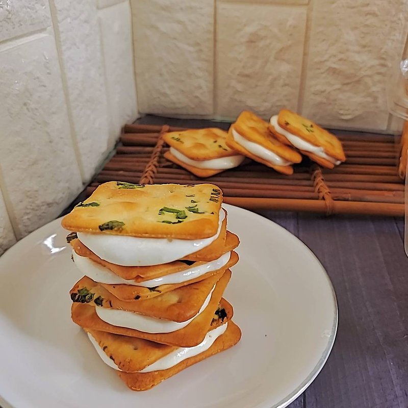 Jintang Xuri Dessert Shop Green Onion Original Nougat Pancake - Snacks - Fresh Ingredients 