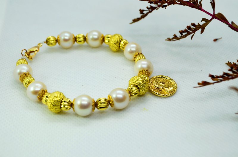 凡爾賽舞曲-天然淡水珍珠手鍊 - 手鍊/手環 - 珍珠 白色