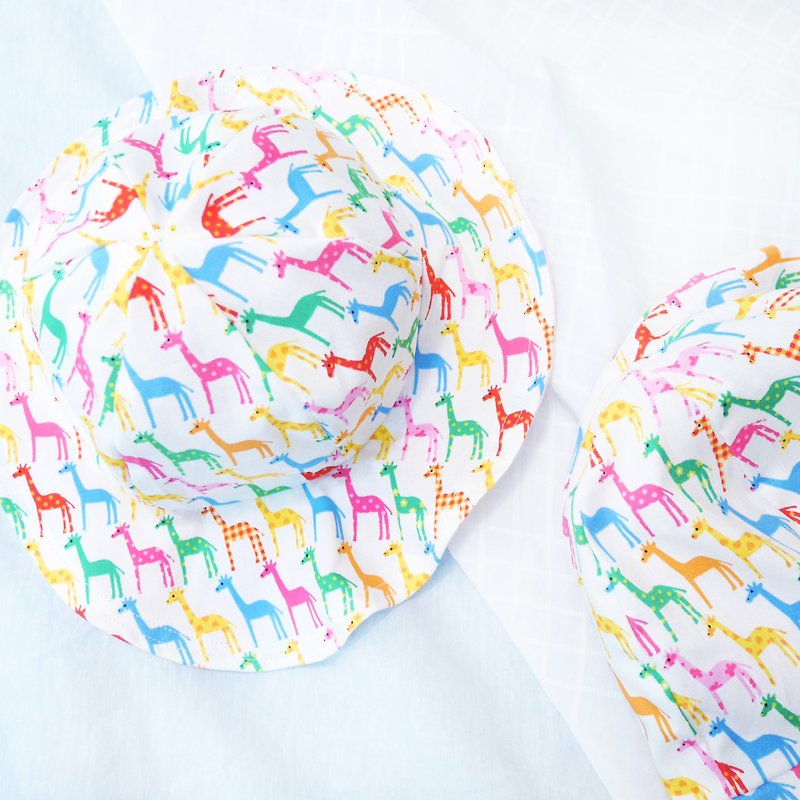 Lightweight wide-brimmed dome dome cap | Rainbow Giraffe - หมวก - ผ้าฝ้าย/ผ้าลินิน หลากหลายสี