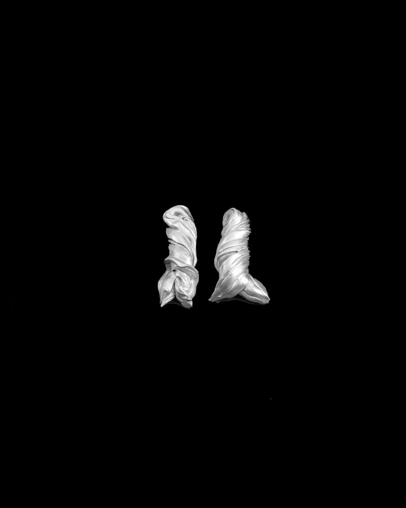 Silver 99.9 Canale 1 Earrings - 耳環/耳夾/耳骨夾 - 銀 銀色