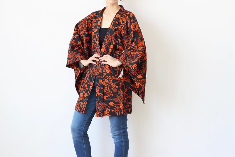 Japanese floral kimono, black haori /4243 - ジャケット - ポリエステル ブラック