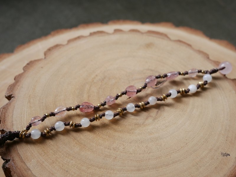 ~Senman Series~Strawberry Crystal l Moonstone l Wax Thread Weaving l Bracelet l Customized D15 - สร้อยข้อมือ - คริสตัล สึชมพู