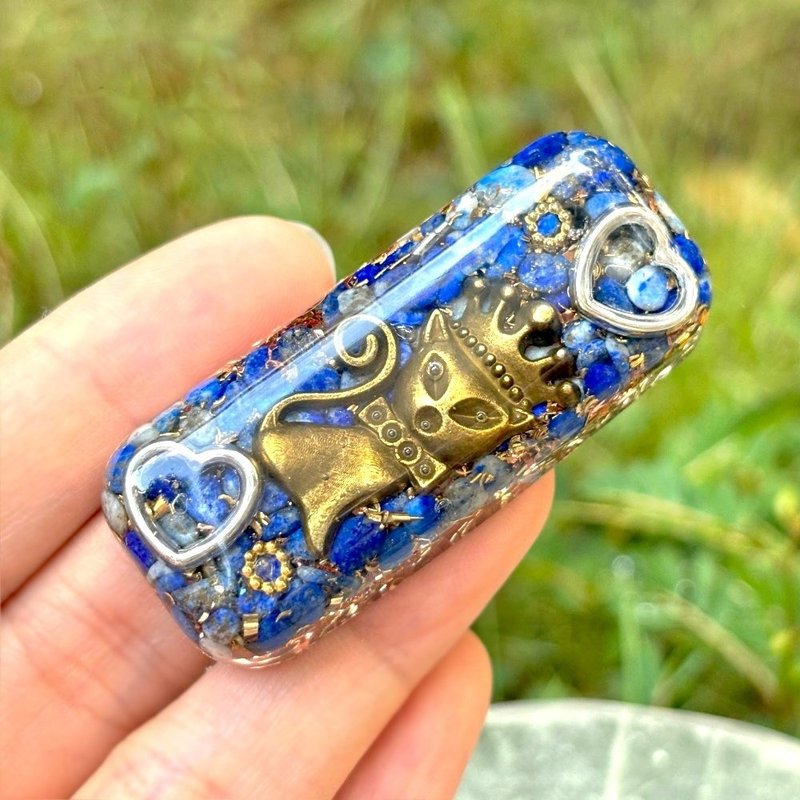 戴著皇冠的貓咪青金石奧剛隨身盤 | 附絨袋 - 其他 - 水晶 藍色