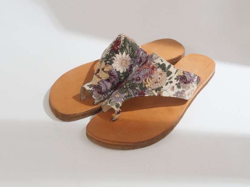 展示品出清 - 愛花sandals Eu41# - 拖鞋 - 棉．麻 咖啡色