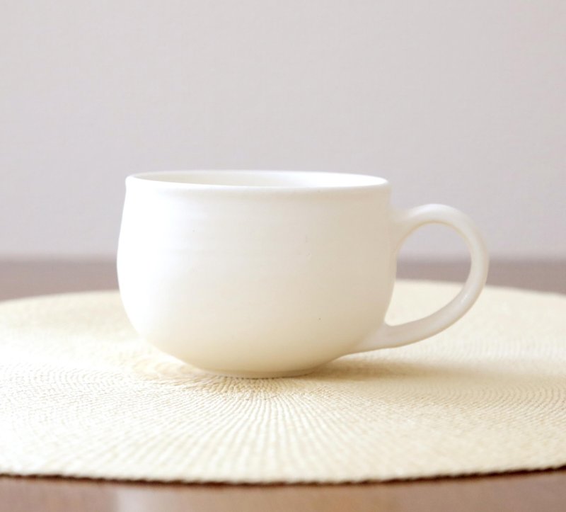 A warm round mug with a matte white glaze - Mugs - Pottery White