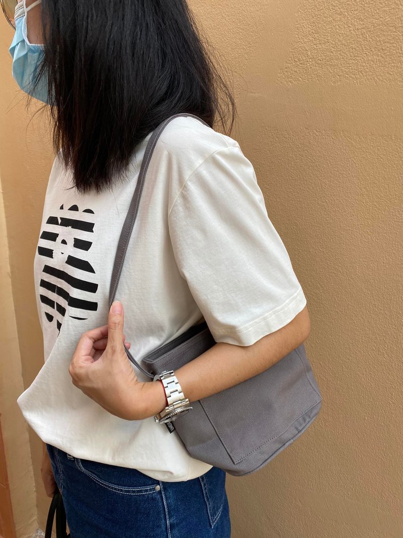 Mini Grey Canvas Cozy Bag / Shoulder bag / 泰國包包 /泰國設計 - 側背包/斜背包 - 棉．麻 灰色