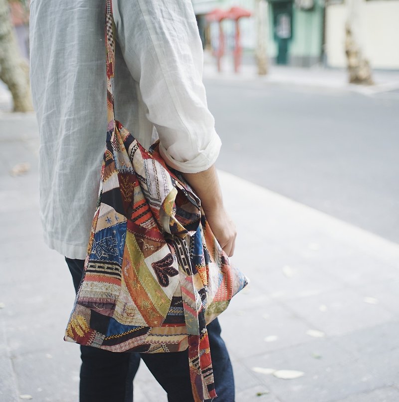 Large-capacity patchwork printed side backpack cross-body bag - Messenger Bags & Sling Bags - Cotton & Hemp Multicolor