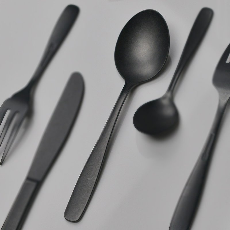 日本高桑金屬 日製熔岩黑石餐匙-2入 - 刀/叉/湯匙/餐具組 - 不鏽鋼 