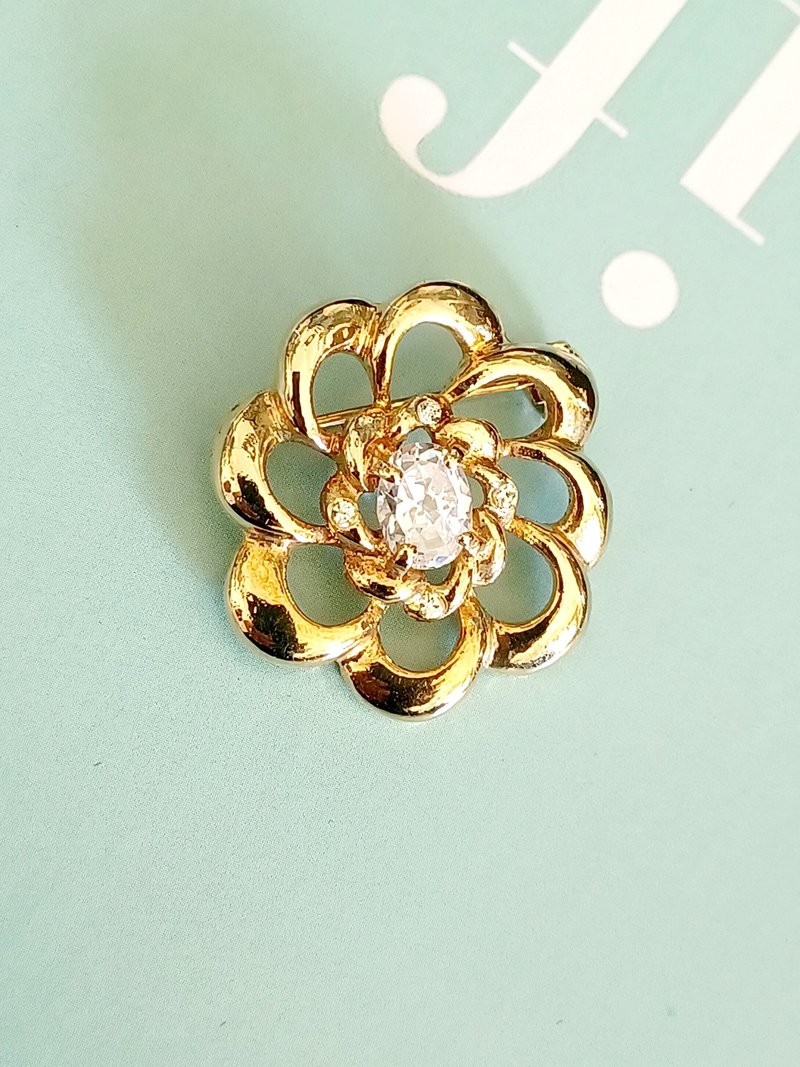 vintage jewelry  典雅金色萊茵小璇花 別針 - 胸針 - 其他金屬 
