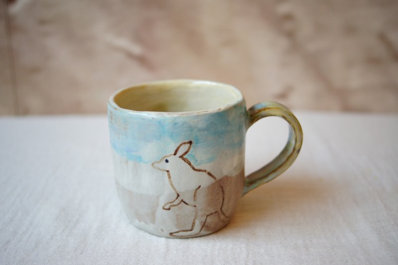 Handcrafted kohiki mug   230ml suitable for coffee or tea. - แก้วมัค/แก้วกาแฟ - ดินเผา ขาว