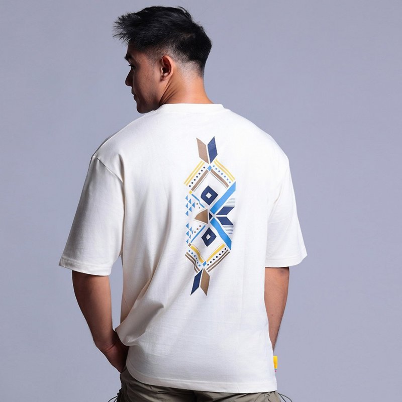 [Totem Series] Inheritor colorful wide version TEE cream white model (suitable for men and women) - เสื้อยืดผู้ชาย - ผ้าฝ้าย/ผ้าลินิน ขาว