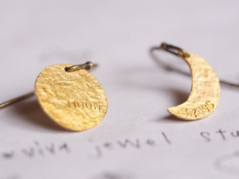 Moon MOON Earrings Material Brass