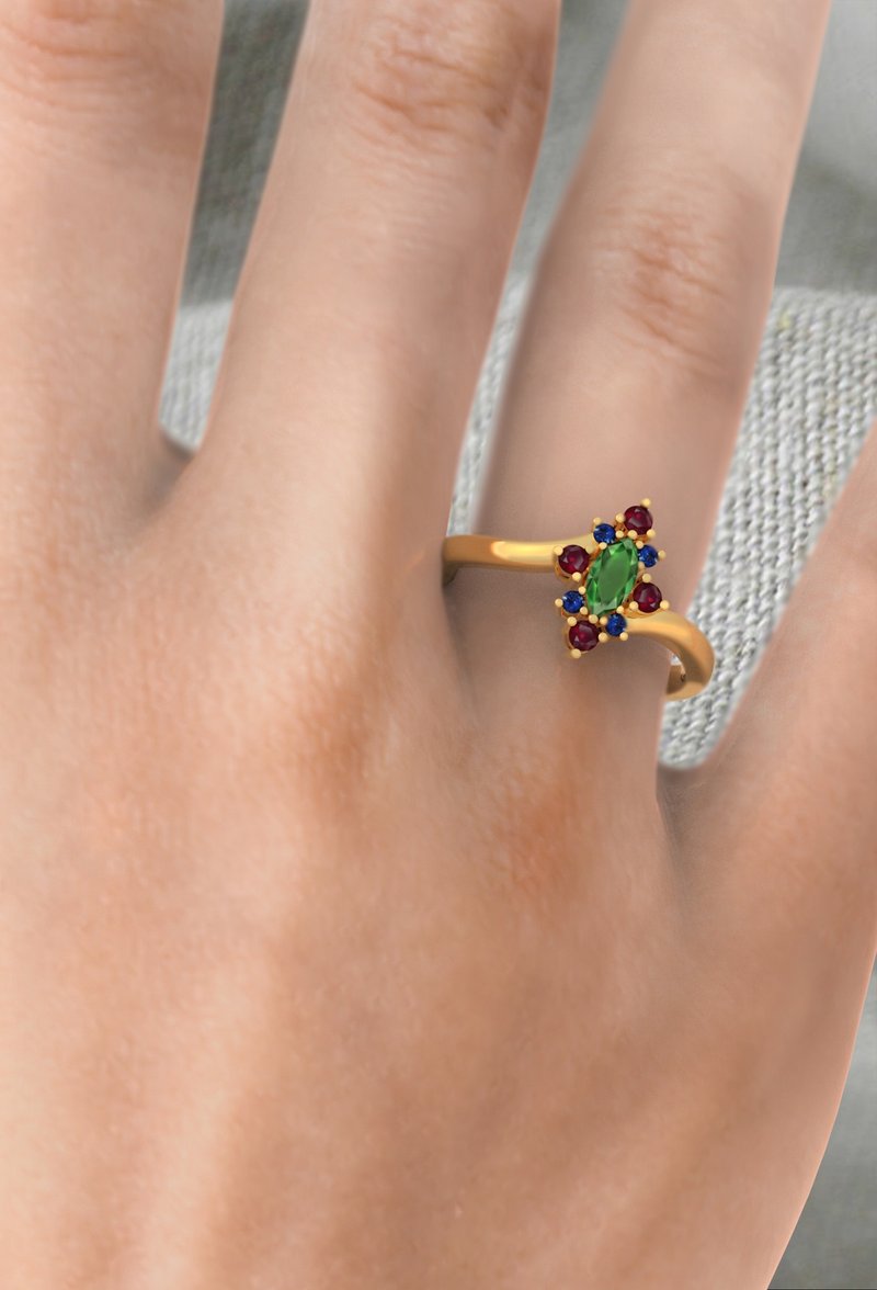 Natural  Gemstone Ring for Woman,Silver 925 Jewelry, Thai ruby/ Green Garnet - 戒指 - 銀 咖啡色