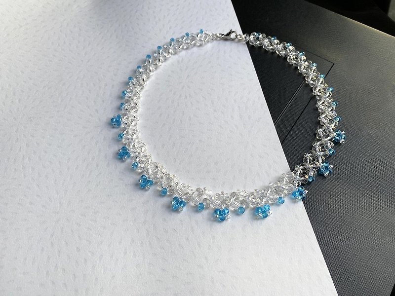 Unique design Czech crystal Japanese beads handmade braided necklace - สร้อยคอ - แก้ว สีน้ำเงิน