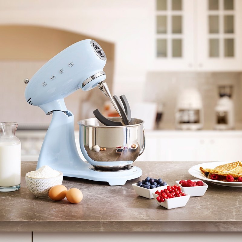 【SMEG】Italian Retro Aesthetics Full-Color Blender-Powder Blue (Free Baked Dessert Recipe) - Kitchen Appliances - Other Metals Blue