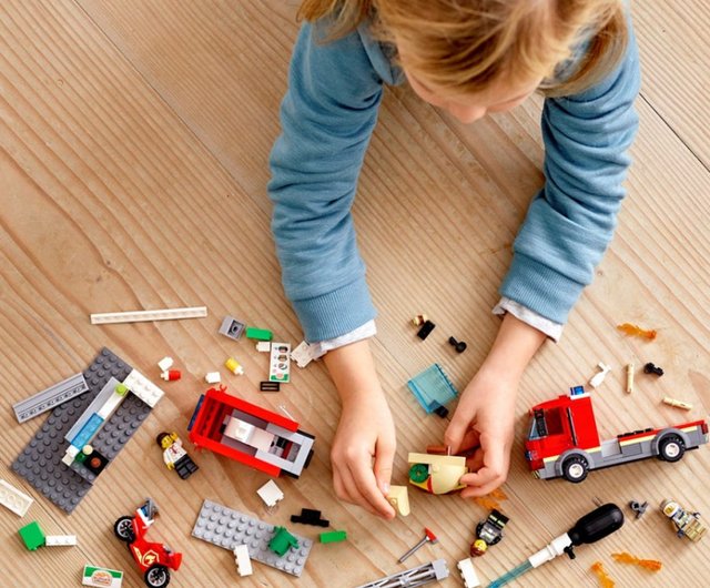 レゴ-シティシリーズ-ハンブルクレストランファイヤーレスキュー-60214