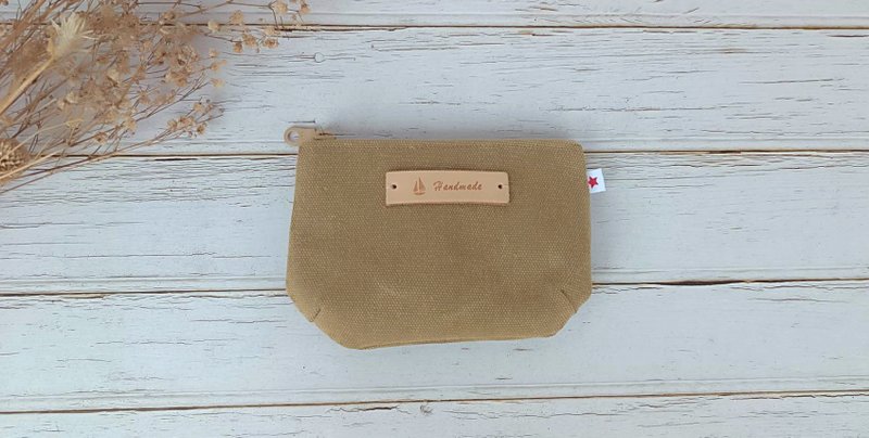 [Handmade] Xiaofan Coin Purse Purse Storage Bag Earthy Yellow Washed Canvas - กระเป๋าใส่เหรียญ - ผ้าฝ้าย/ผ้าลินิน 