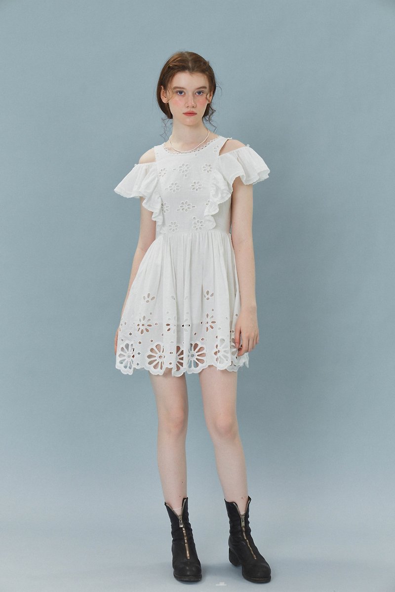 valleybells embroidered jacquard holiday dress white dress - ชุดเดรส - ผ้าฝ้าย/ผ้าลินิน ขาว