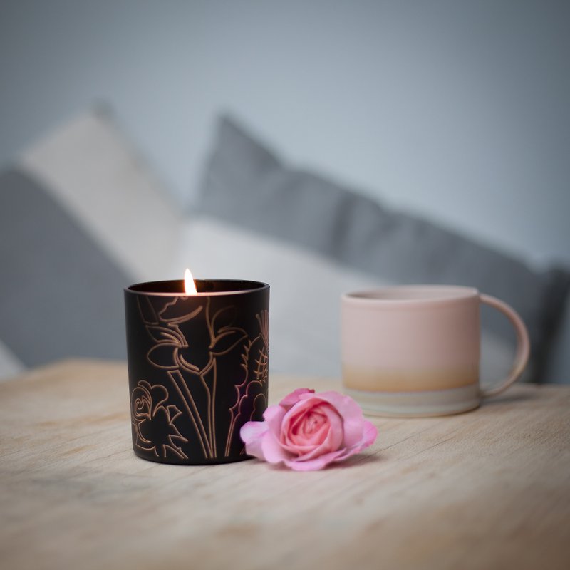 【Floral fragrance】Tea rose scented candle 200g