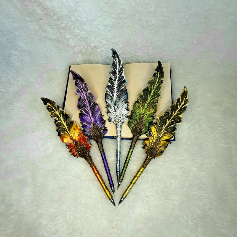 ballpoint pen,leather feather pen,phoenix,hippogriff,wedding pen,dip pen,gift - 原子筆/中性筆 - 真皮 多色