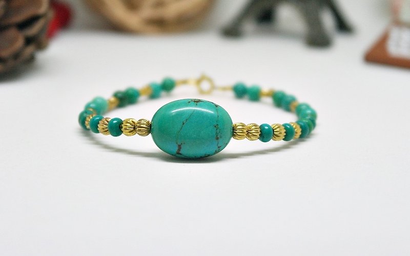 Natural stone bracelet _ x Bronze green circle button may be changed to an elastic bracelet // // ➪ limited X1 - Bracelets - Gemstone Green