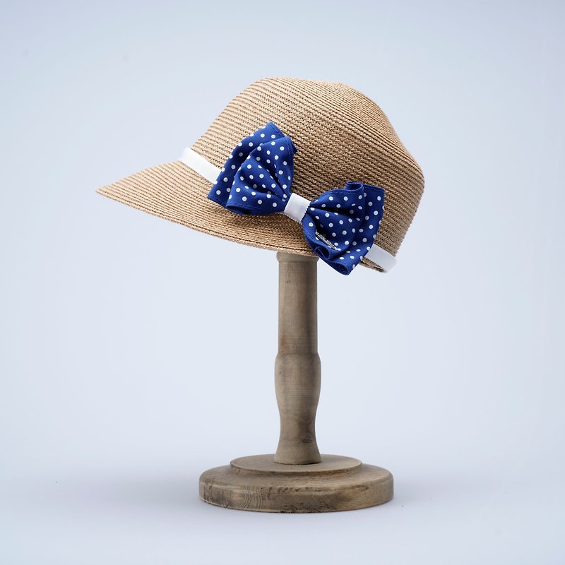 Your exclusive baseball cap - Hats & Caps - Paper Khaki