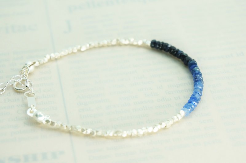 Blue Star Natural Sapphire Thai Handmade Silver Bracelet - สร้อยข้อมือ - เงินแท้ สีเงิน