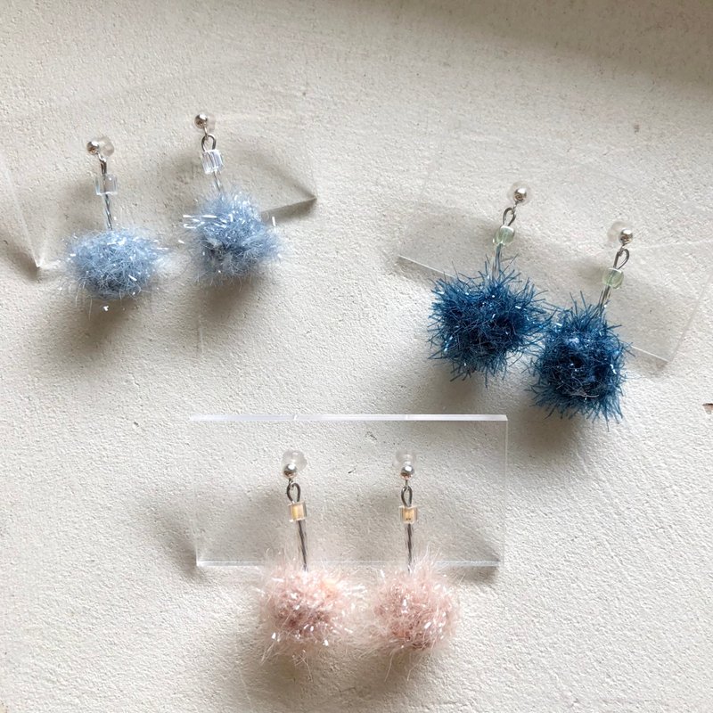 Dangle Planet Earrings Fireworks - ต่างหู - ไฟเบอร์อื่นๆ สีน้ำเงิน