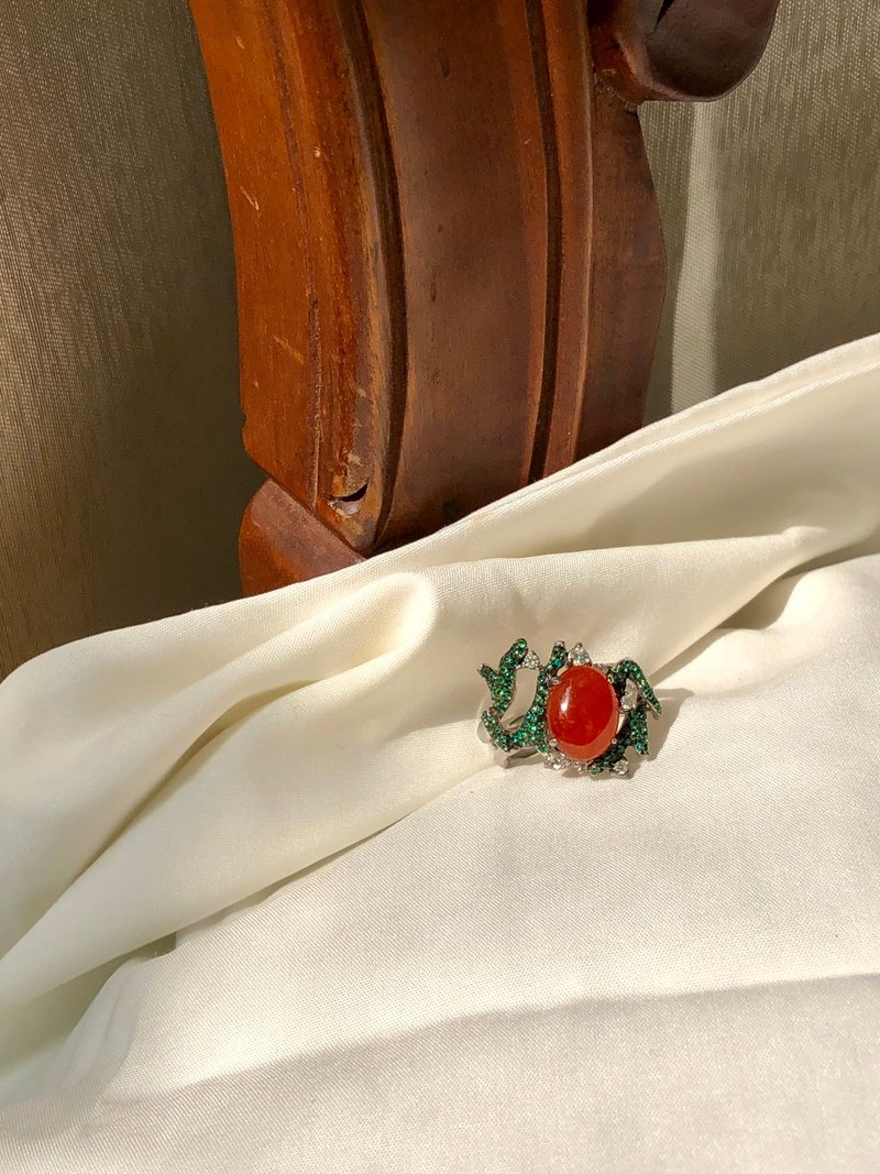 Minty Marsala Carnelian Tsavorite Ring - 戒指 - 半寶石 紅色