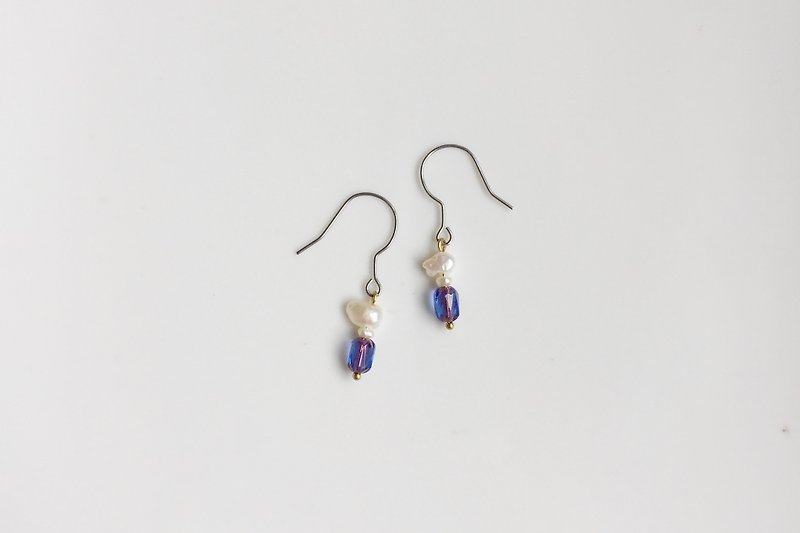 透明紫 玻璃珍珠造型耳環 - 耳環/耳夾 - 玻璃 紫色