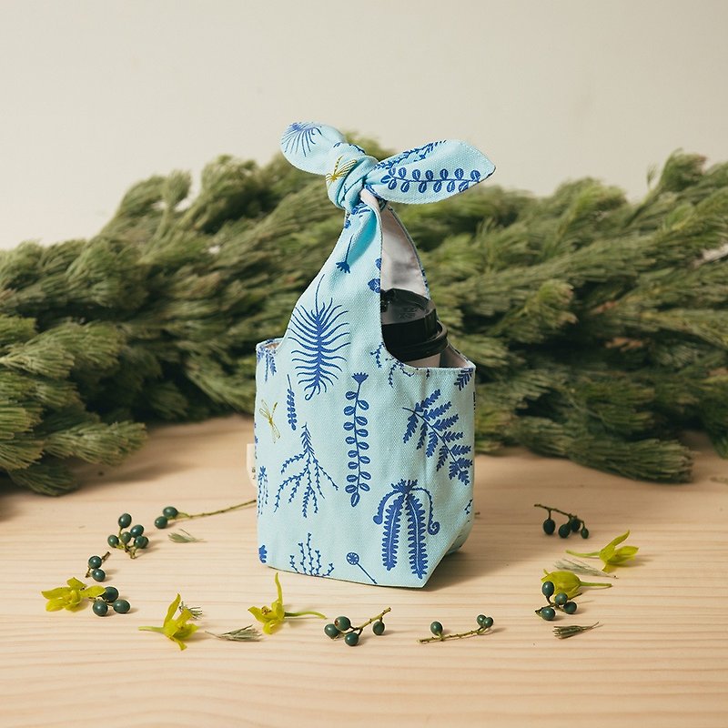 "Fatty Rabbit" Bottle Holder / Weeds and Dragonfly / Petal Blue - Beverage Holders & Bags - Cotton & Hemp Blue