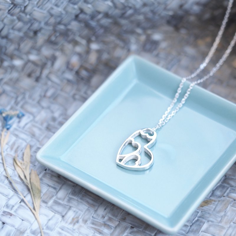 Butterfly Heart Necklace Silver 925 - สร้อยคอ - โลหะ สีเงิน