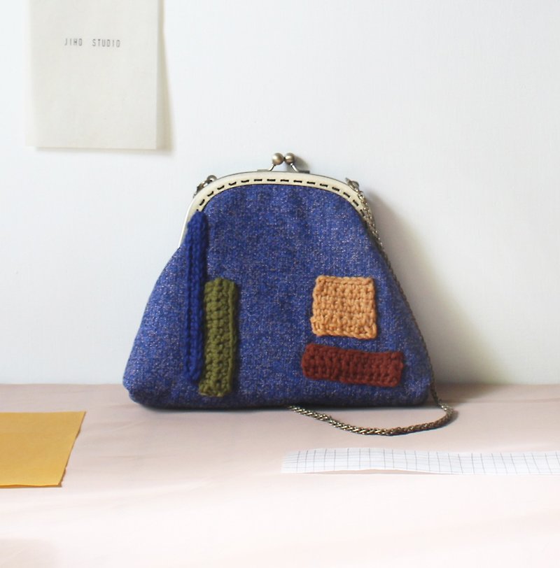 Geometric yarn color block mouth gold package Christmas gift exchange gift - Messenger Bags & Sling Bags - Wool Blue